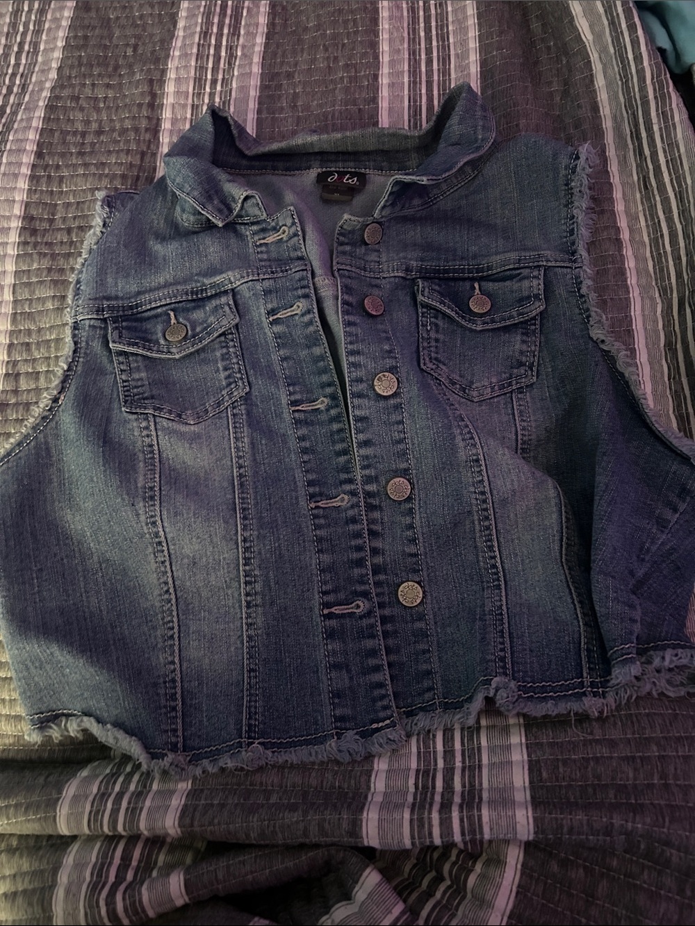 Dots Women's Blue Denim Sleeveless Jacket Vest